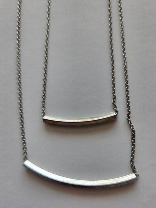 Jill Michael Jewelry - Stitch Fix Layered Silver Curved Bar Necklace | Minimalist Modern Jewelry